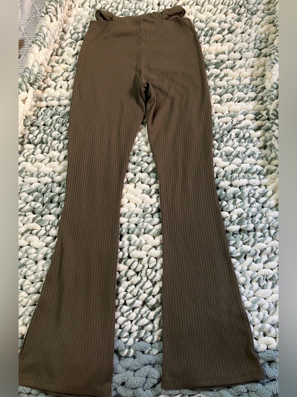 Forever 21 Earthy Olive Green Brown Ribbed Hip Cutout Flare Pants Y2K Size S